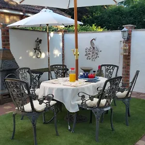 Bed & Breakfast Area Close To Centre
